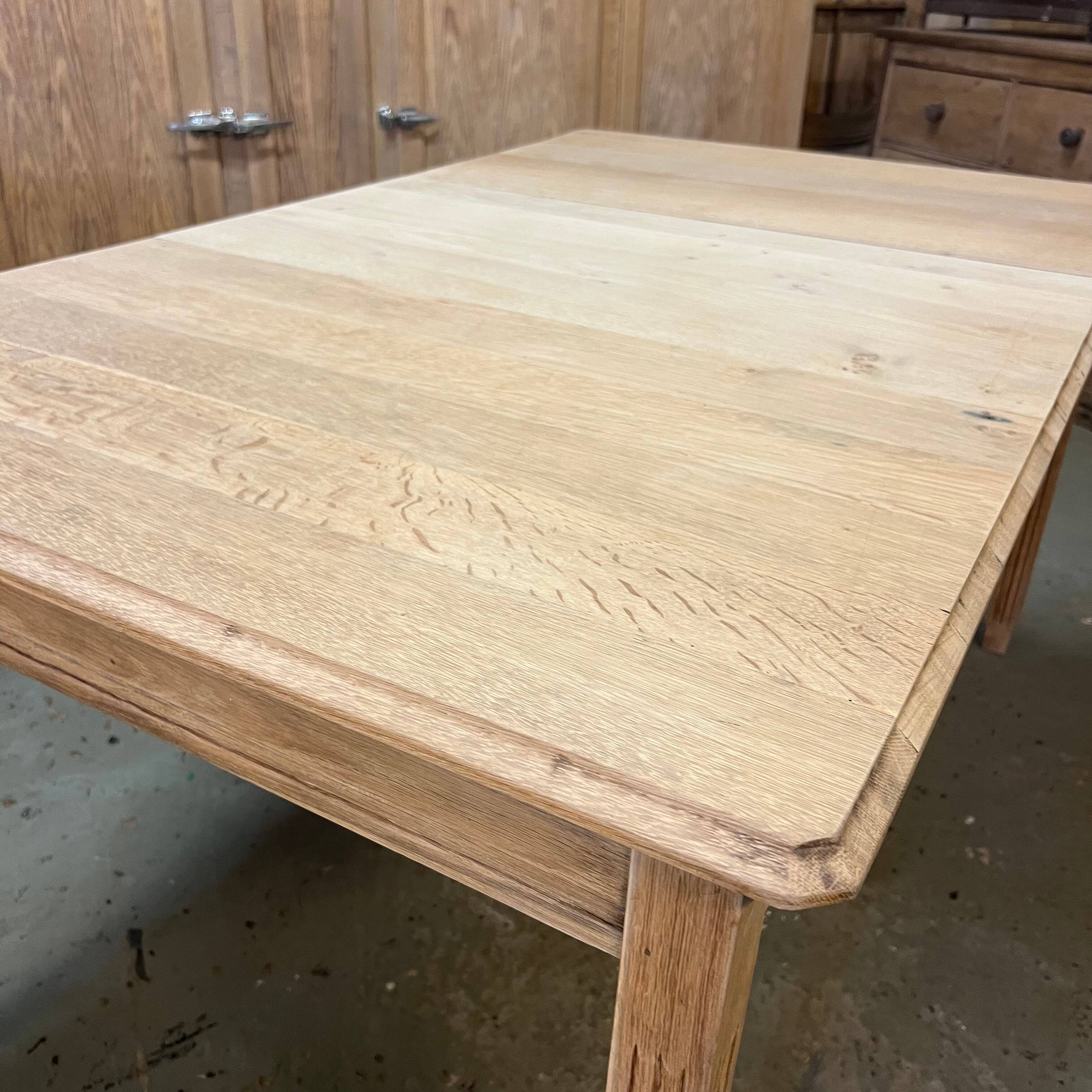 Oak table with extension 1940
