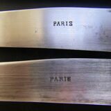 Coffret de douze couteaux de Paris
