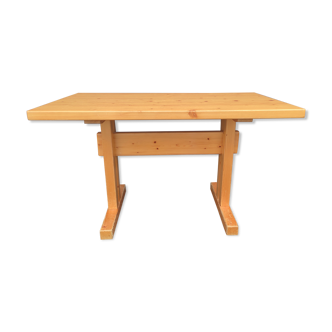 Table Charlotte Perriand