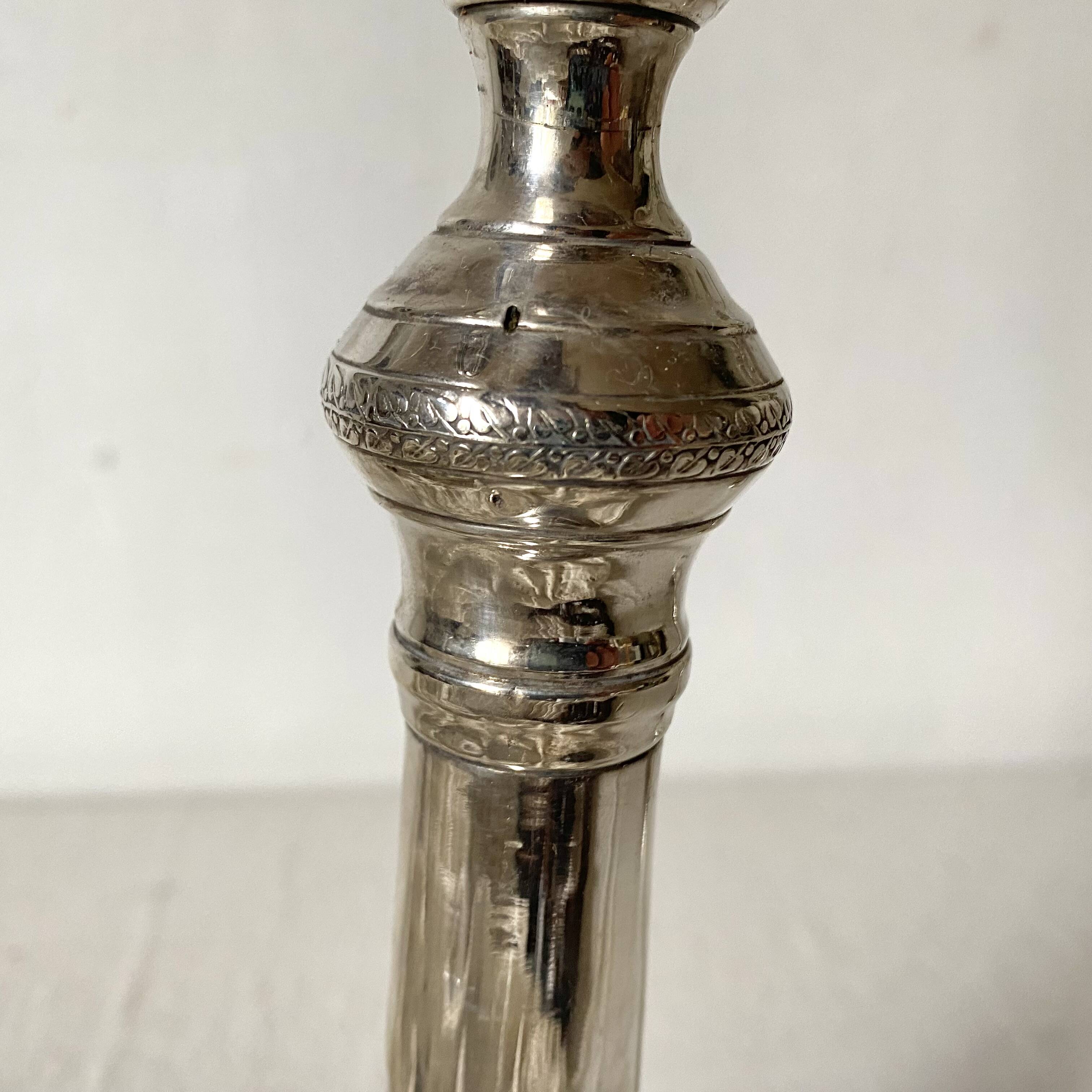 Paire de chandeliers et bougeoirs modulables style anglais
