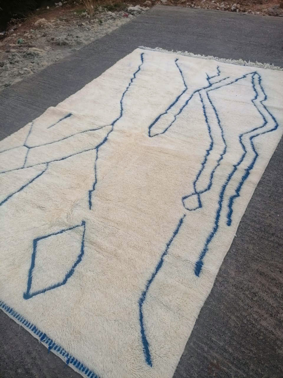 Moroccan Berber carpet Beni Ouarain with blue patterns 200x310cm