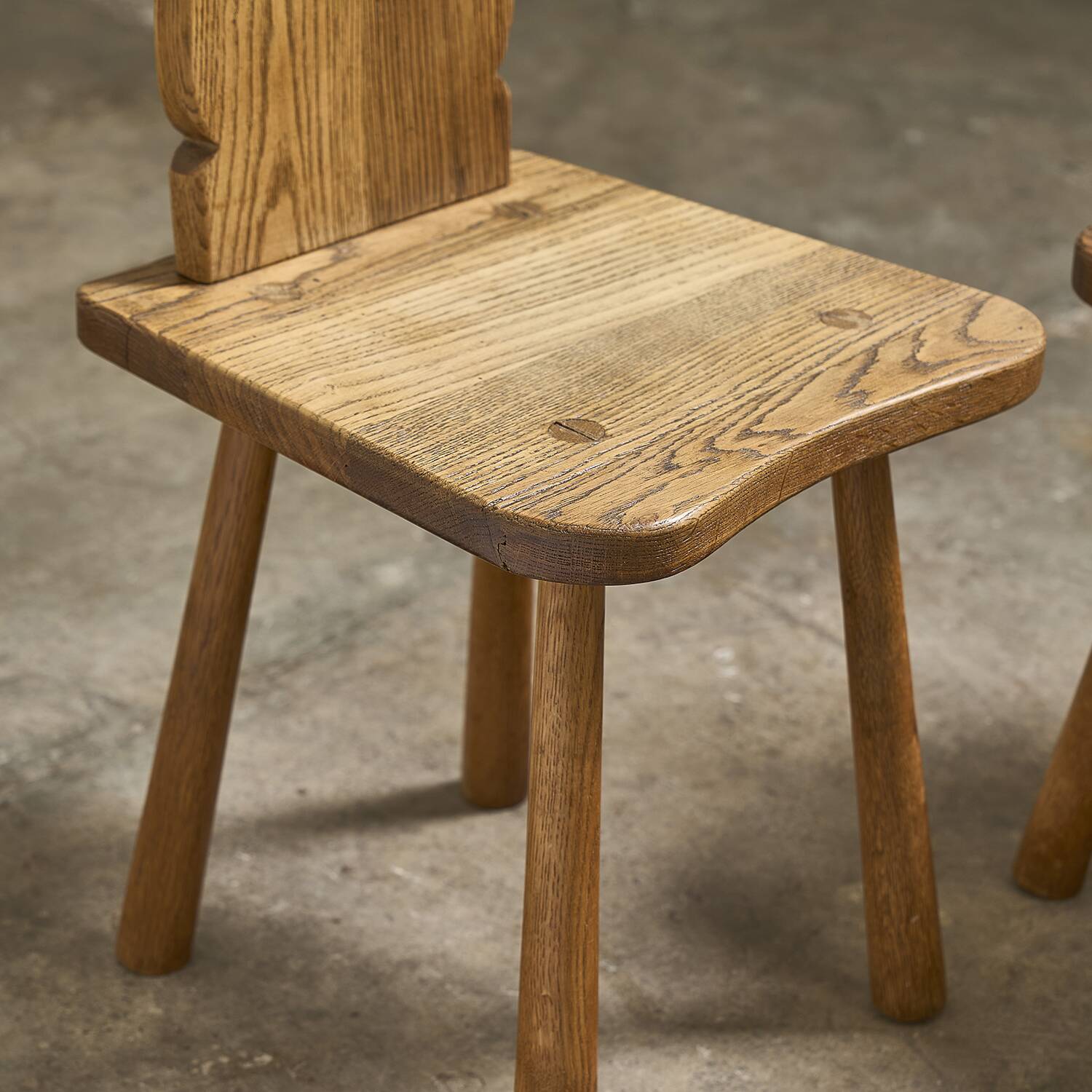 6 solid oak chairs