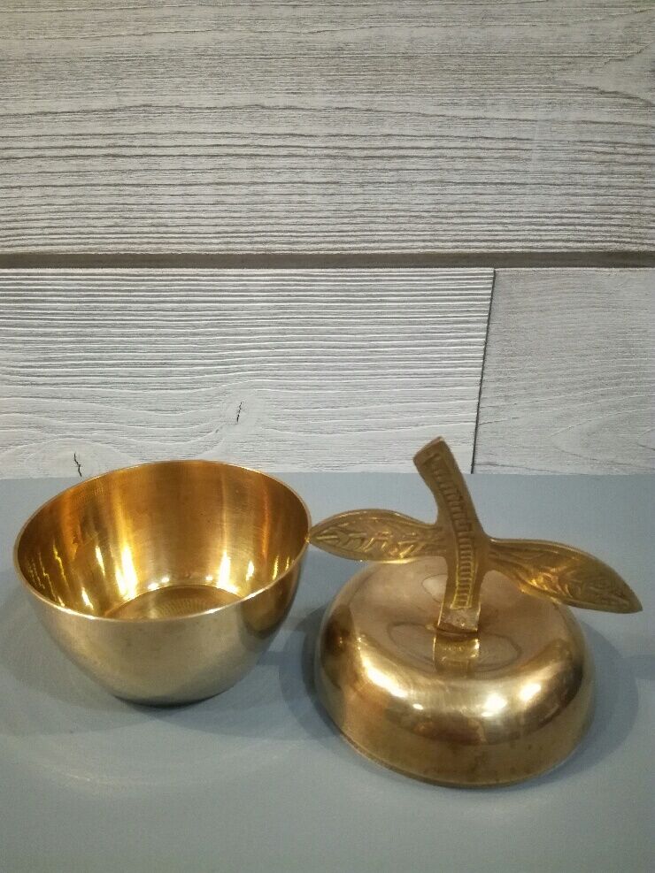 Box Apple brass
