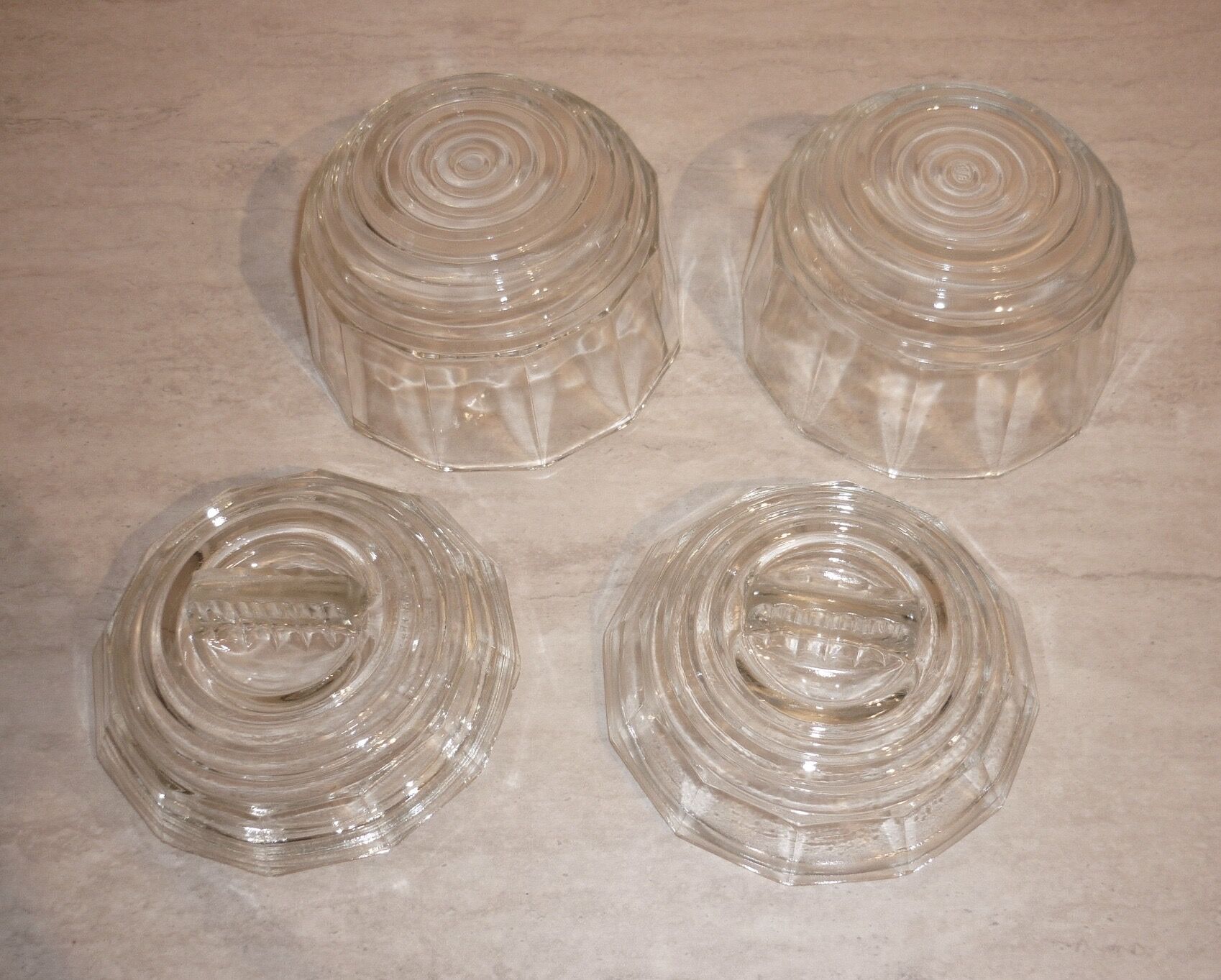 Sucrier de table en verre moulé transparent art déco