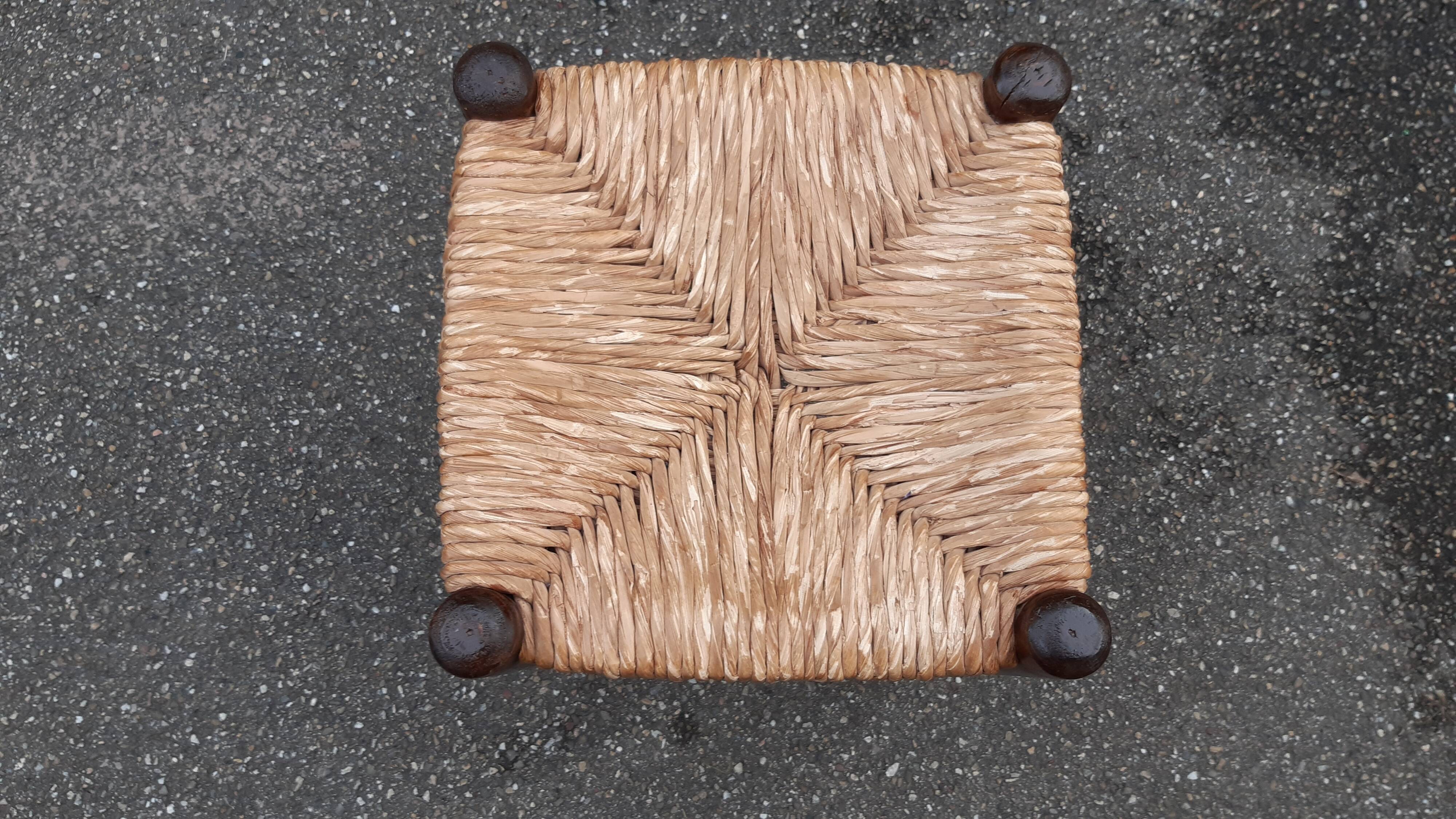 Tabouret paillé années 50
