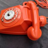 Ancien téléphone orange vintage s63 Socotel à cadran