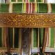 Suite de six chaises d’époque Charles X, en palissandre finement marqueté