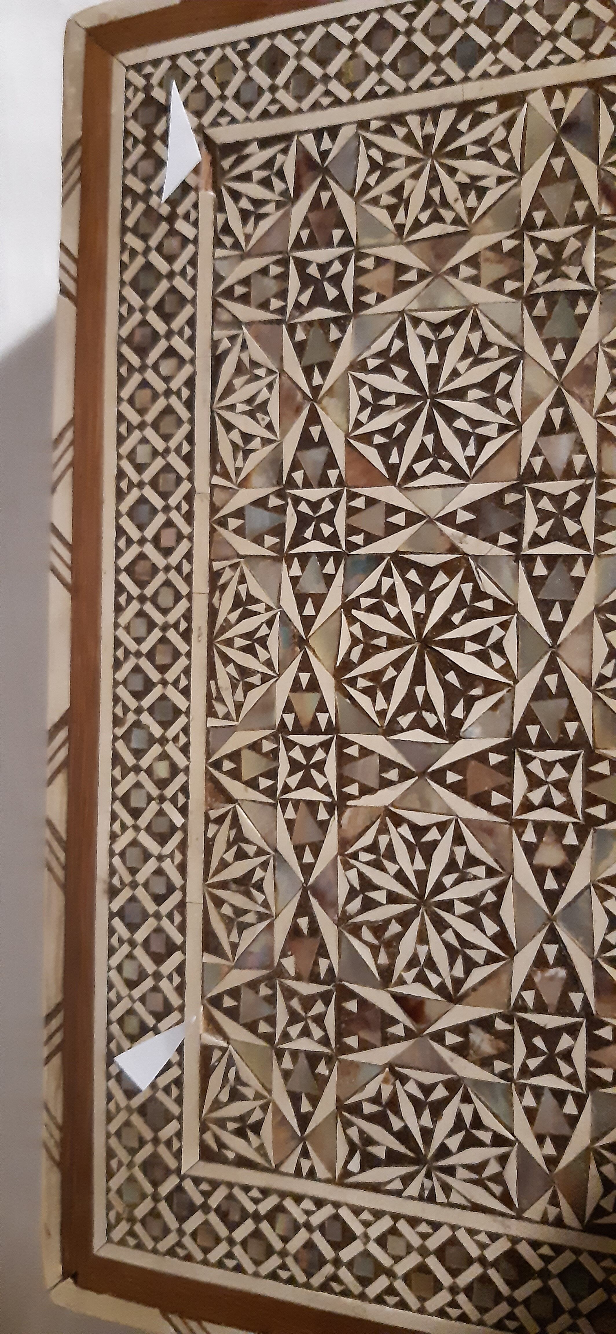 Lot de 2 boîtes en marqueterie nacre