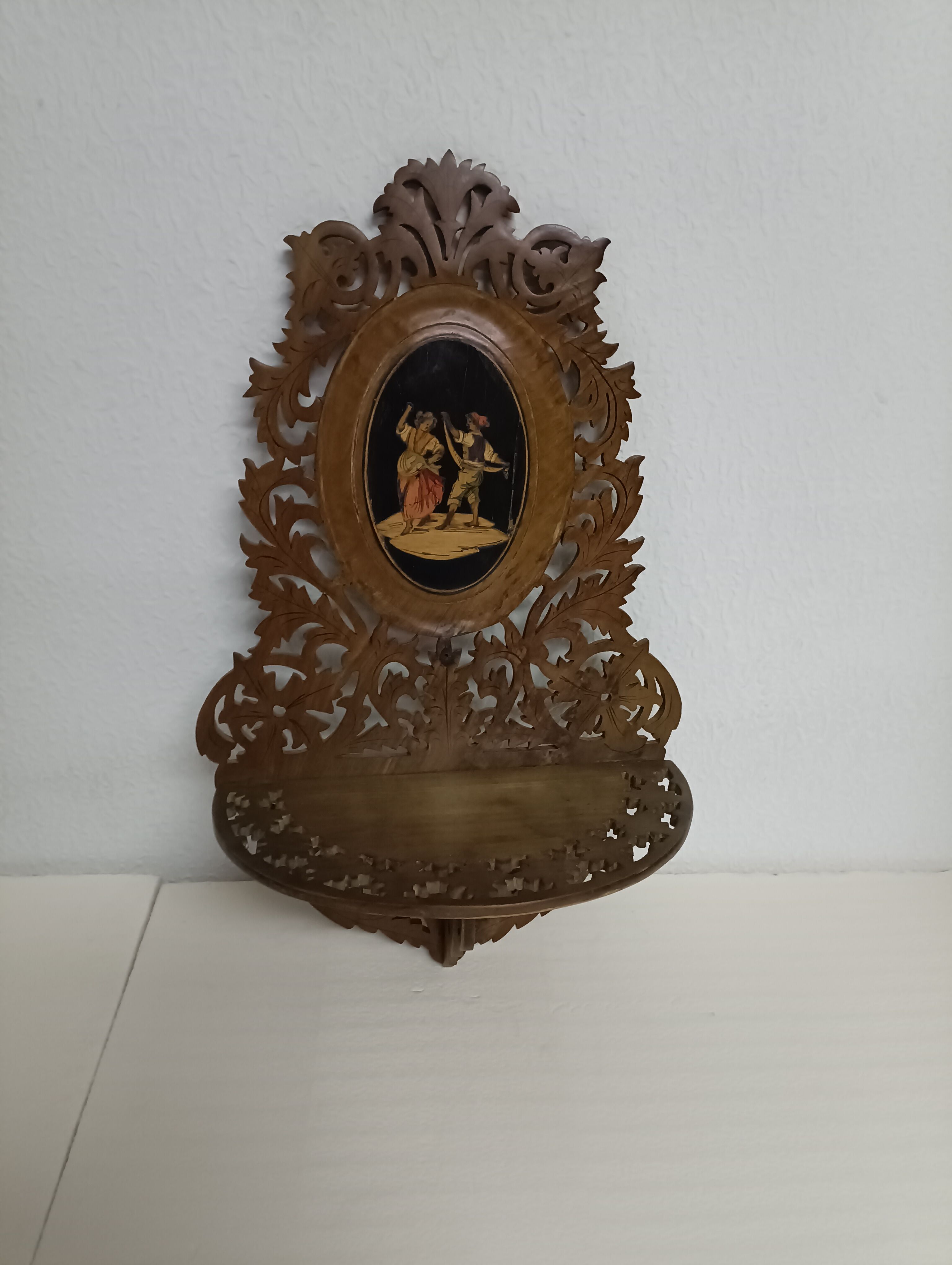 Openwork wood shelf articulated marquetry of Sorrento XIX century