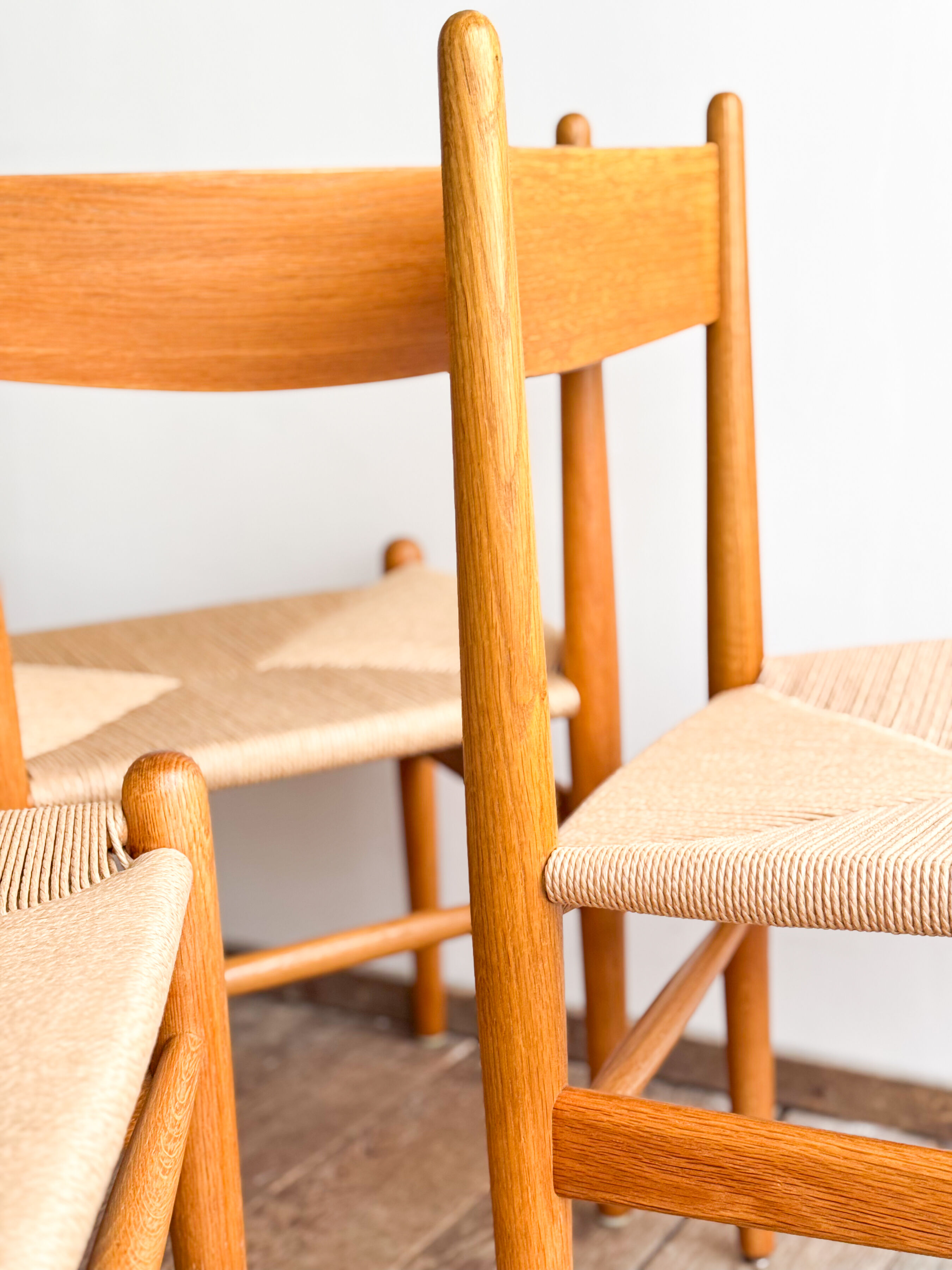 Ensemble de 6 chaises CH36 de Hans J. Wegner en chêne, corde danoise