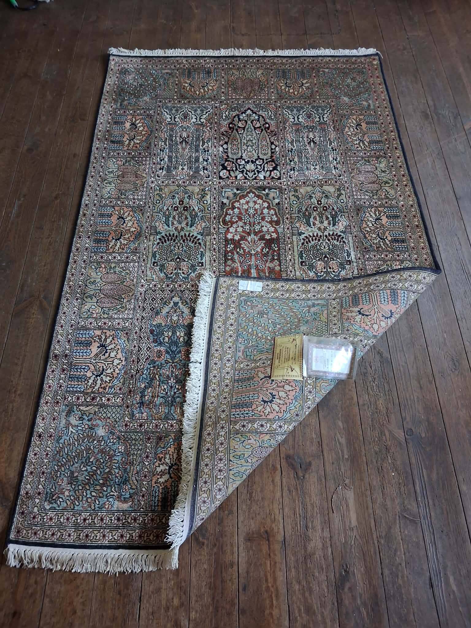 Handmade Indian Kashmiri silk rug 196x122cm