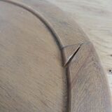 Tripod pedestal table