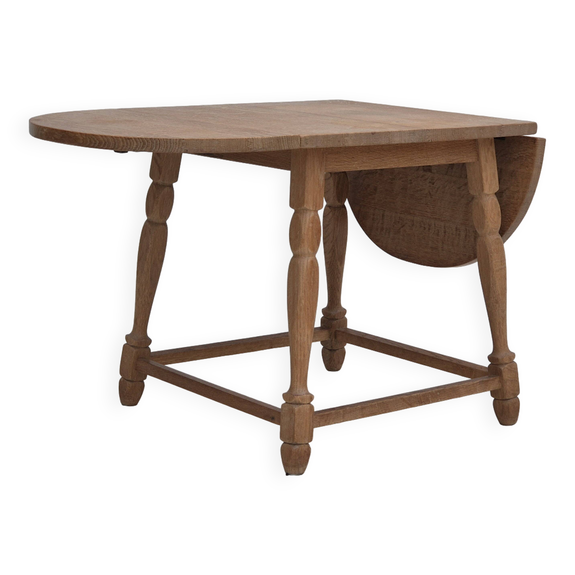 1970s, Danish foldable side table, solid oak wood, original condition.