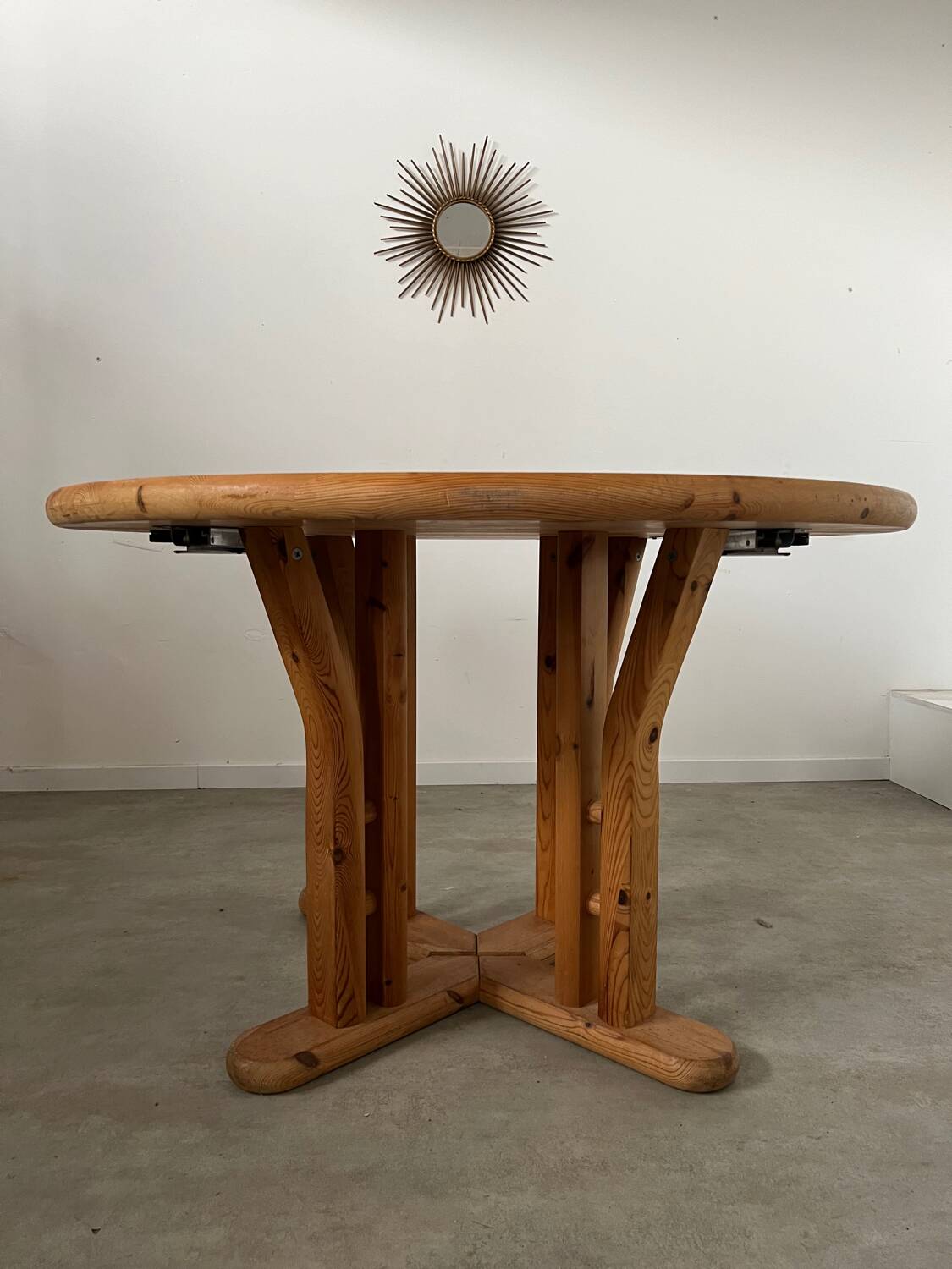 French design pine table and chair set from the 70s brutalist vintage arcs