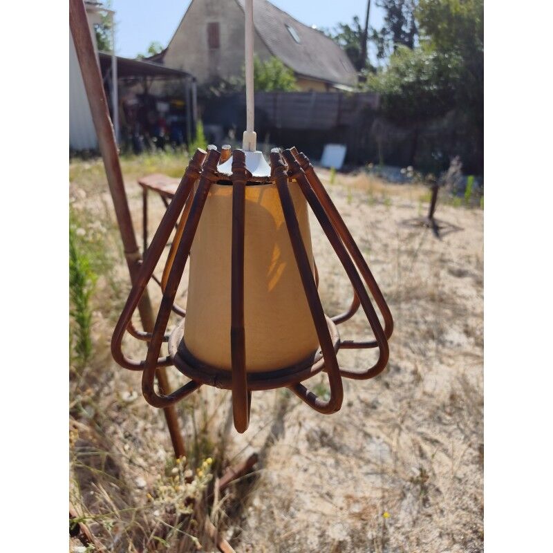 Suspension vintage en rotin