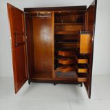 Belle garde-robe pour homme Art déco anglais des années 1920 Compactom Ltd