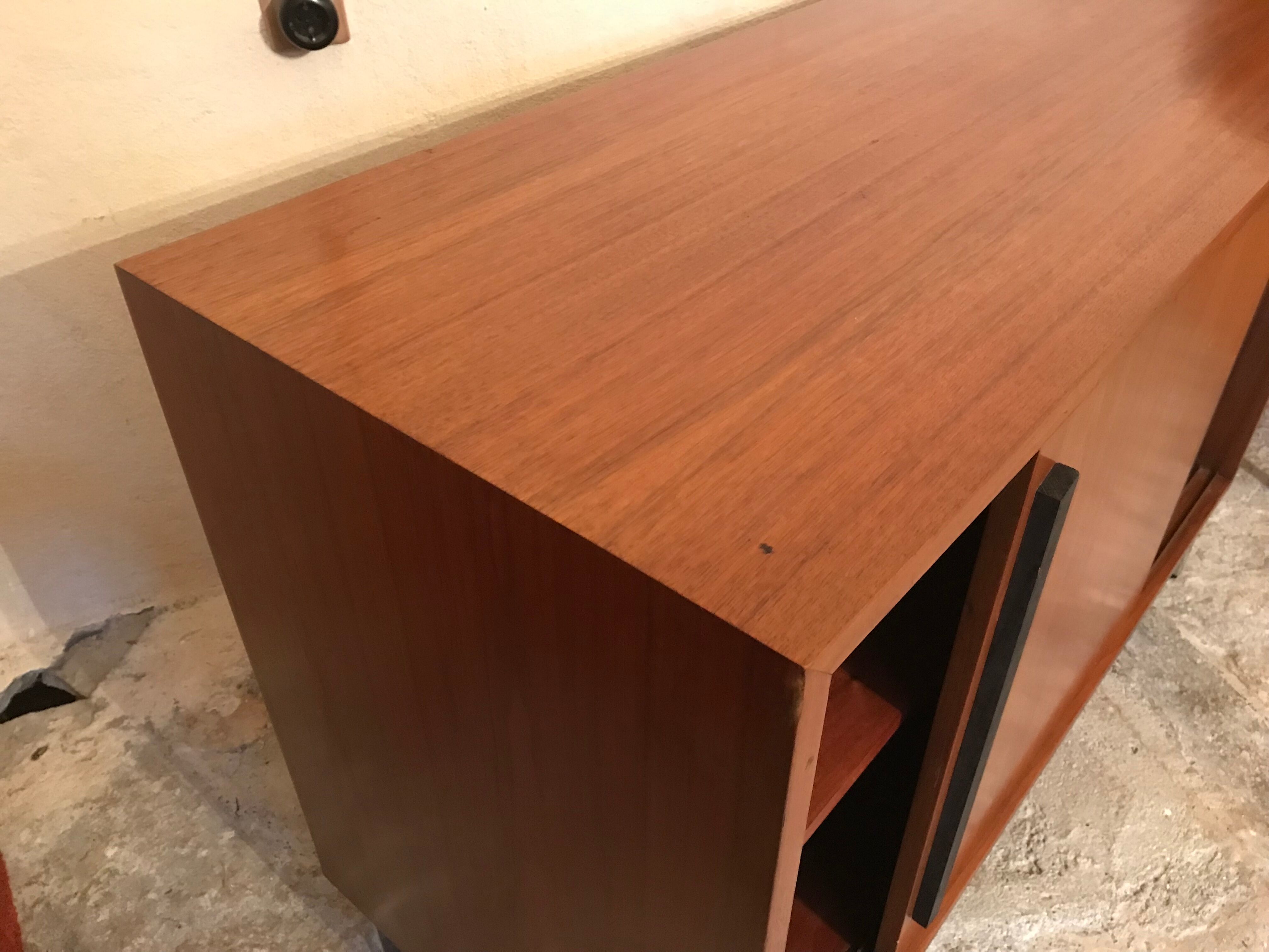 Vintage sideboard 1960-80 walnut blond sliding doors and base chrome