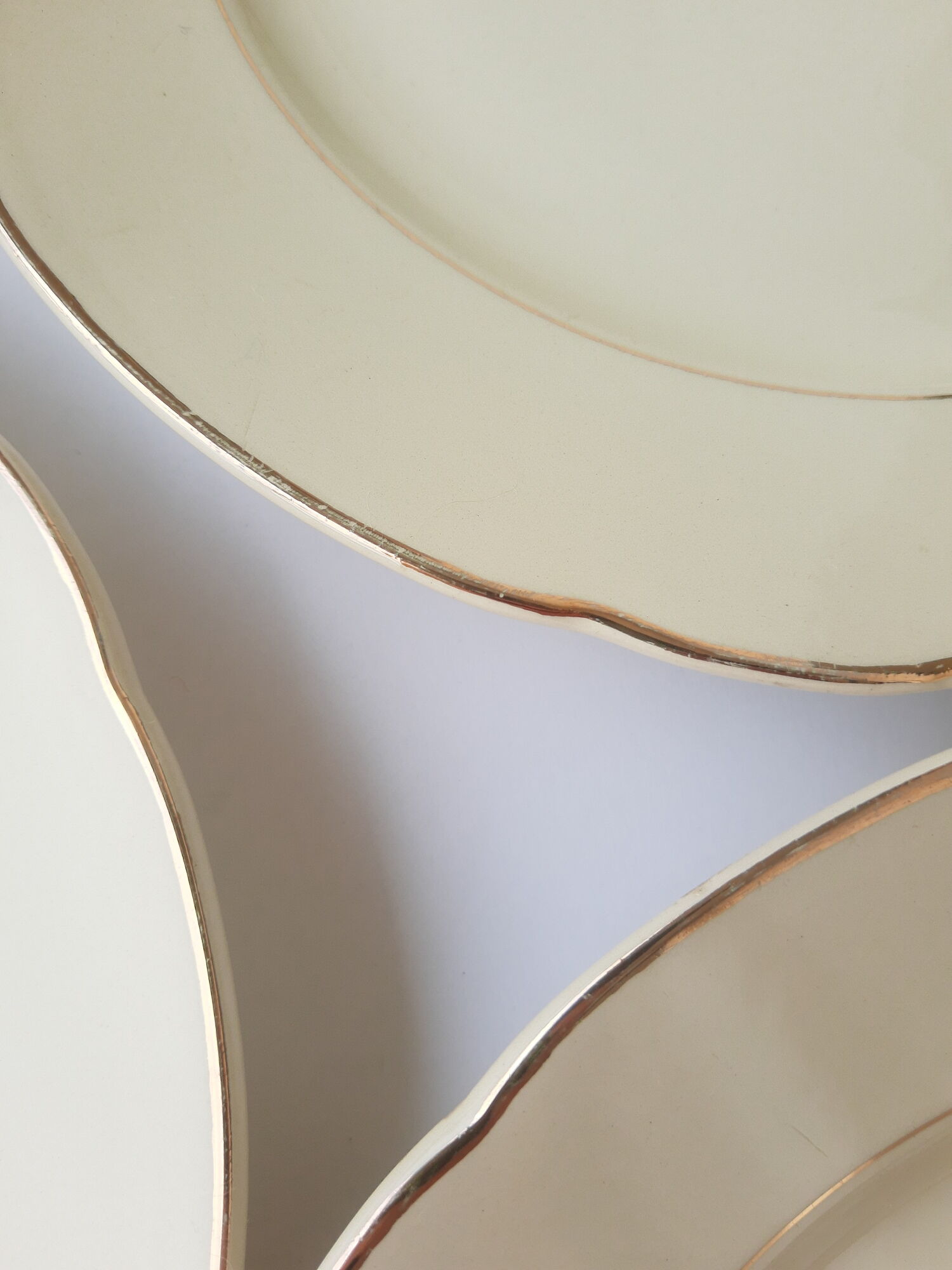 Set of 6 flat plates Villeroy and Boch ivory vintage gilding