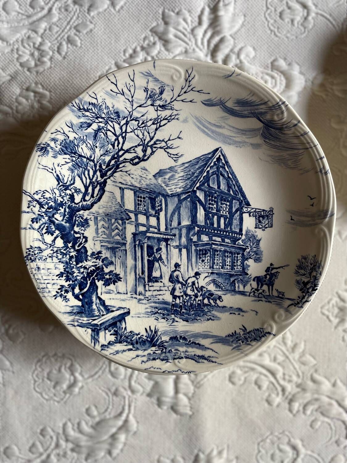 7 flat plates in earthenware by gien ludlow blue hunting decor year 70