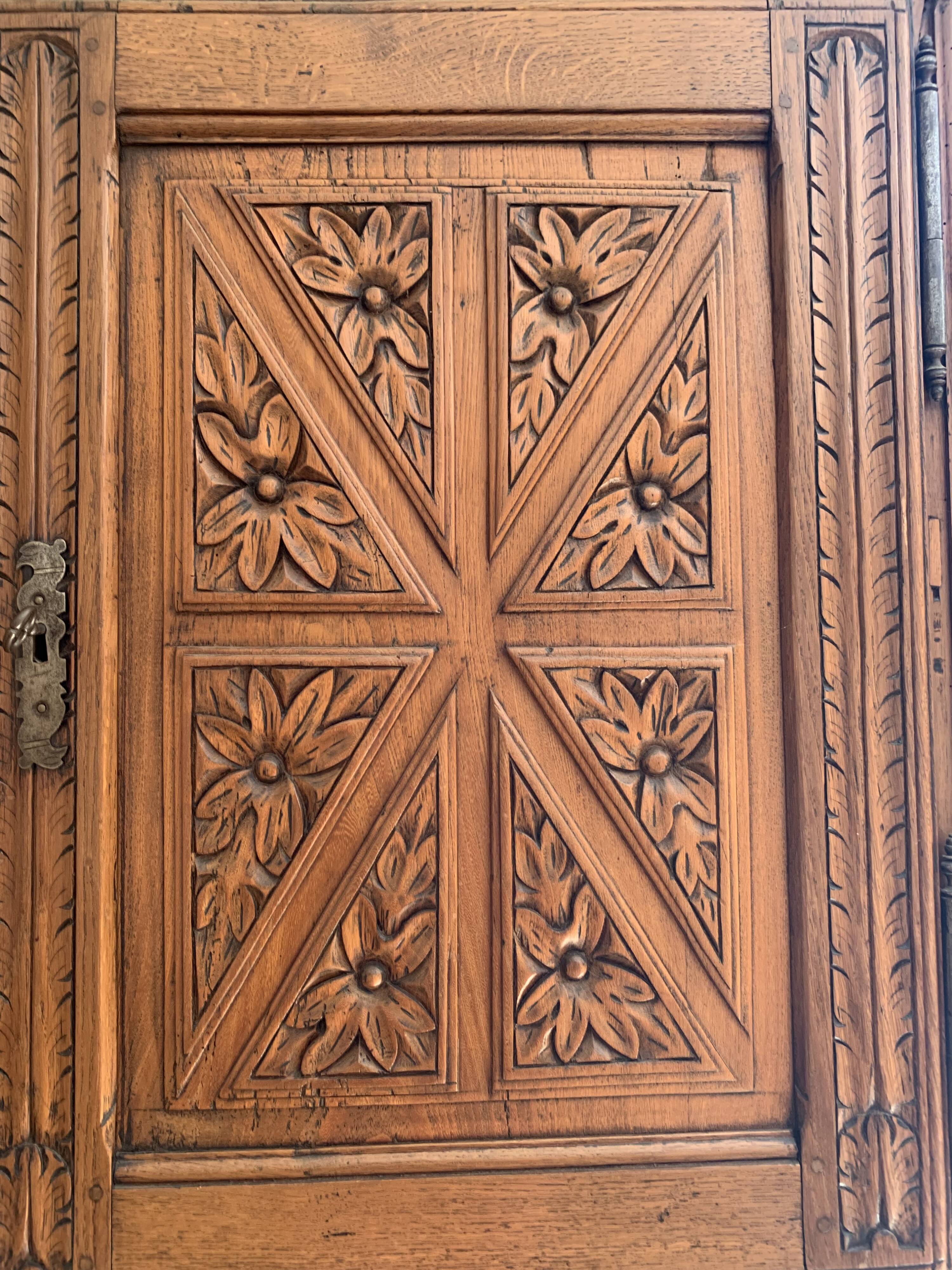 18th-century carved wardrobe, 4 doors, oak/cherry wood