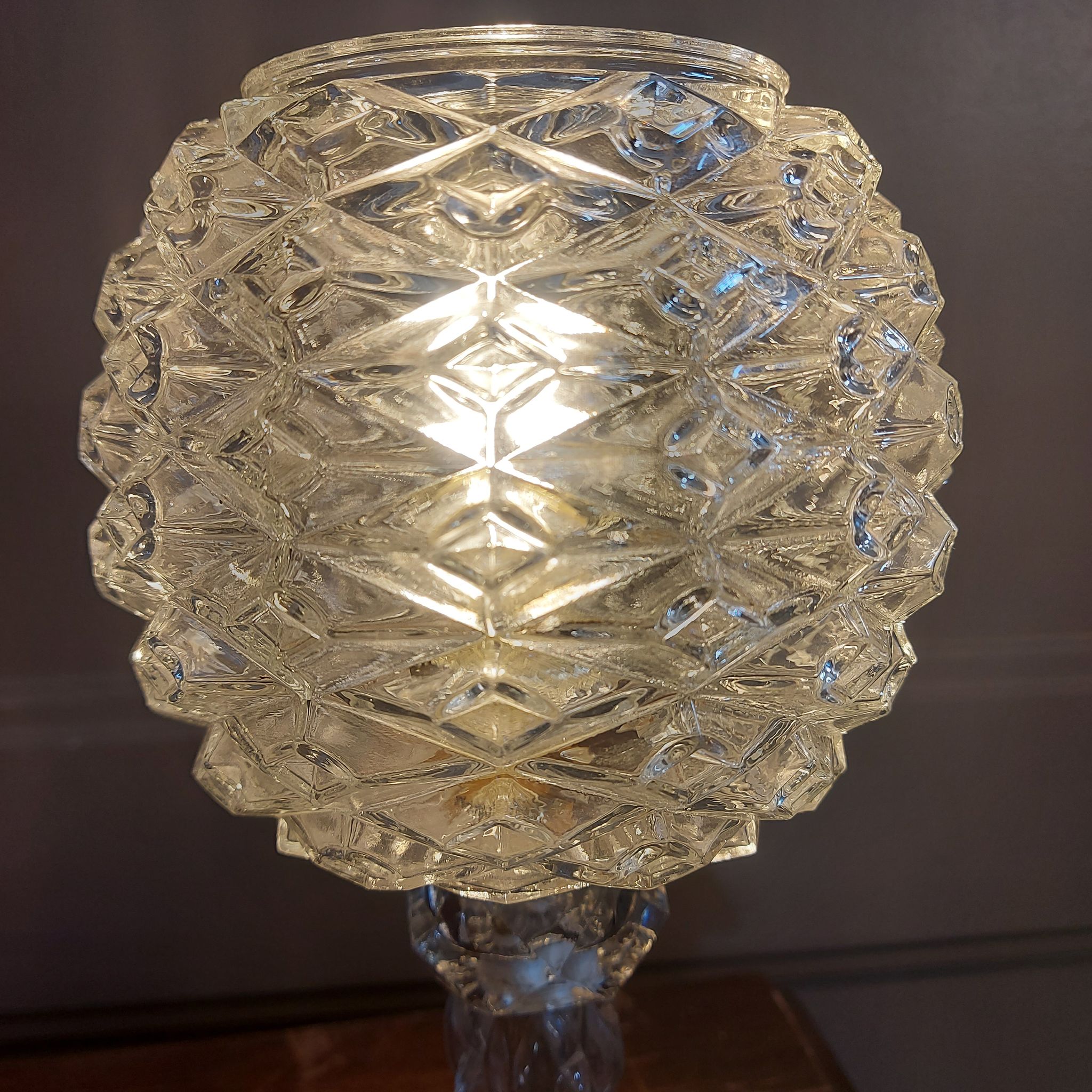 Lampe diamant en verre transparent
