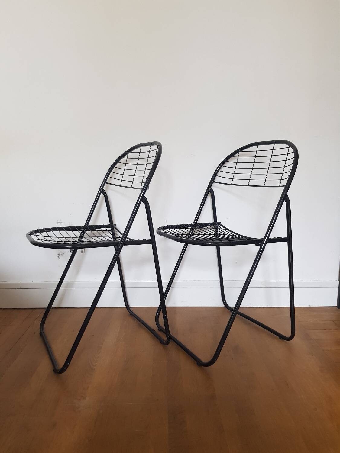 Set of 2 Alland folding chairs by Niels Gamelsgaard