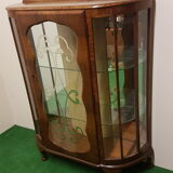 Vintage showcase