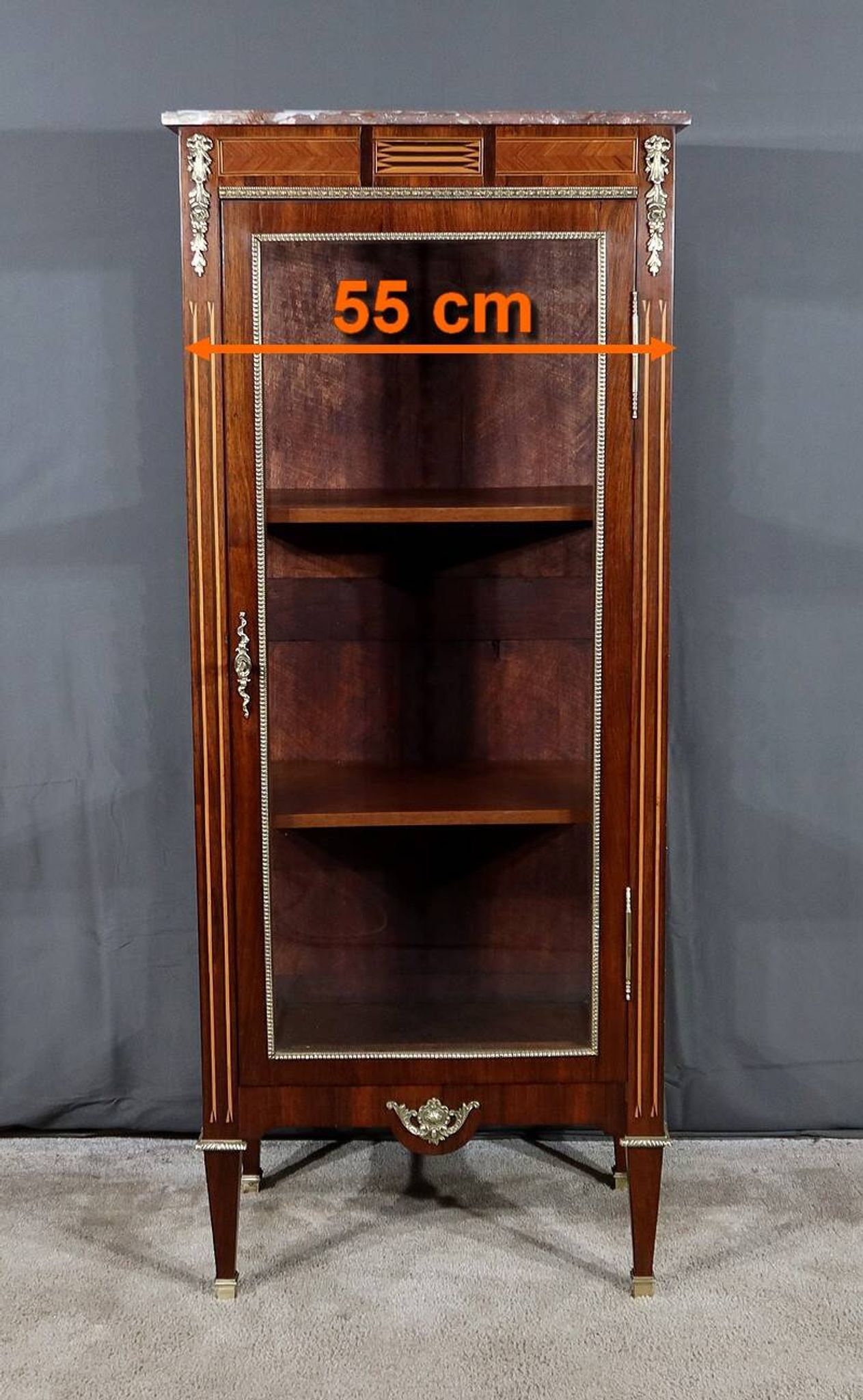 Small Showcase in Marquetry on all sides, Louis XVI style – 1920