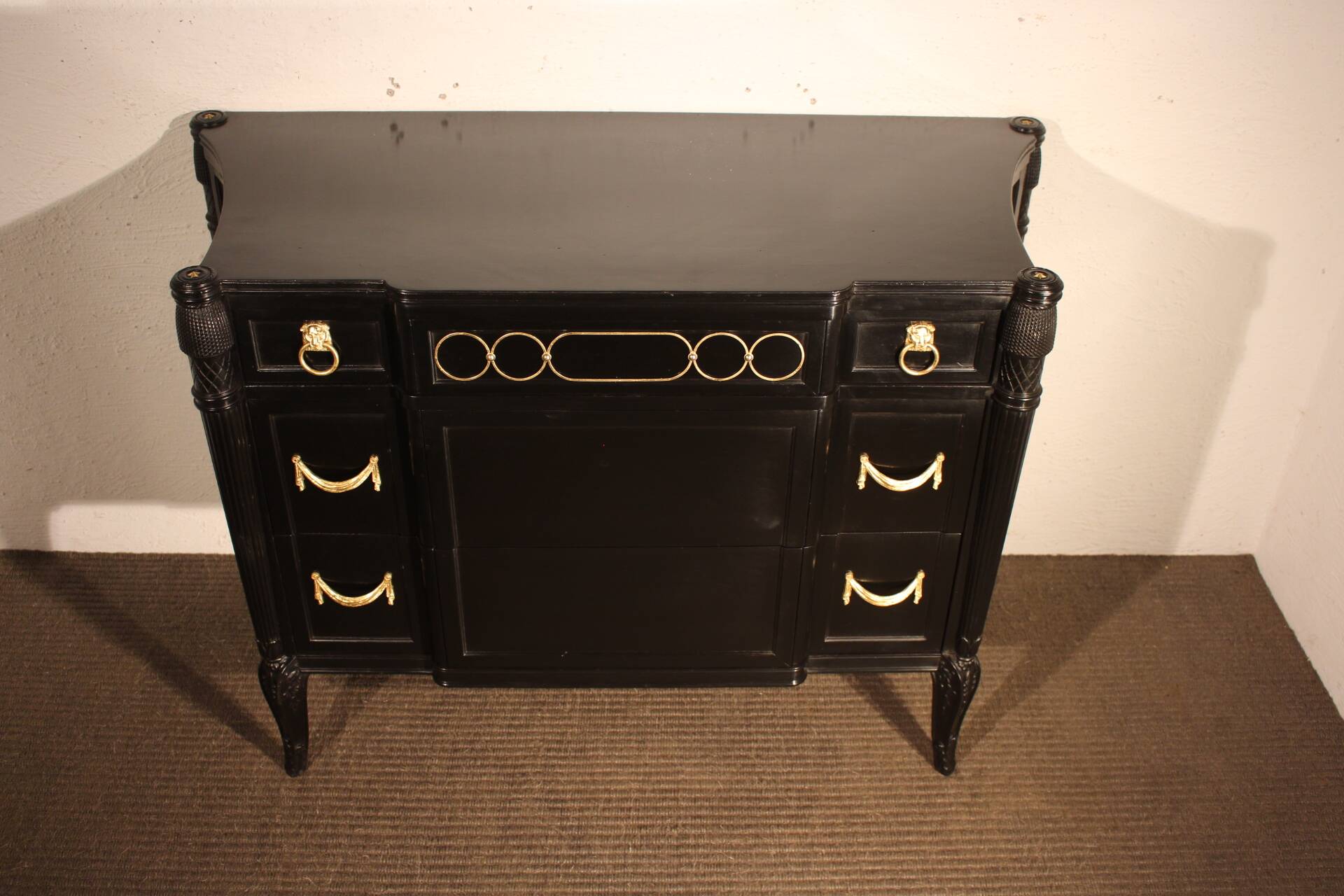 1970s lacquered chest of drawers