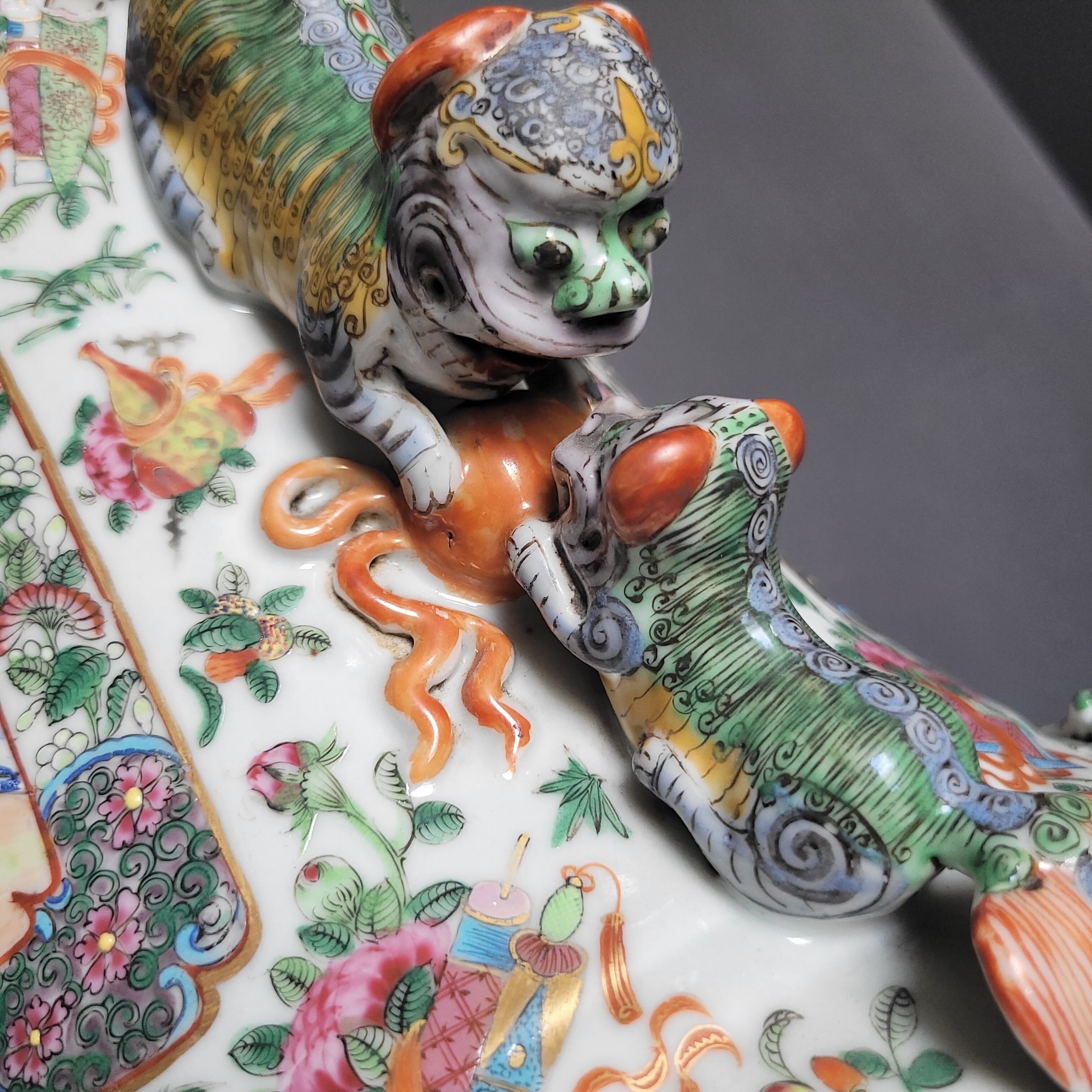 Very large Chinese vase (92 centimeters)