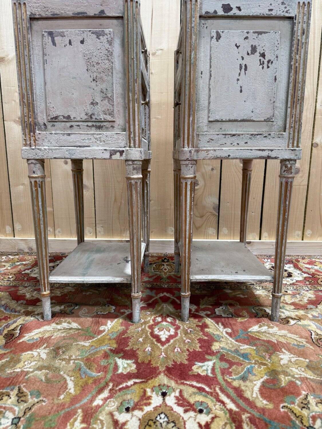Pair of bedside tables – Louis XVI style – Painted wood, oak, brass, po