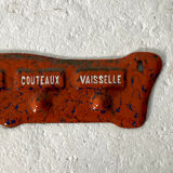 Vintage enamelled towel rack 50