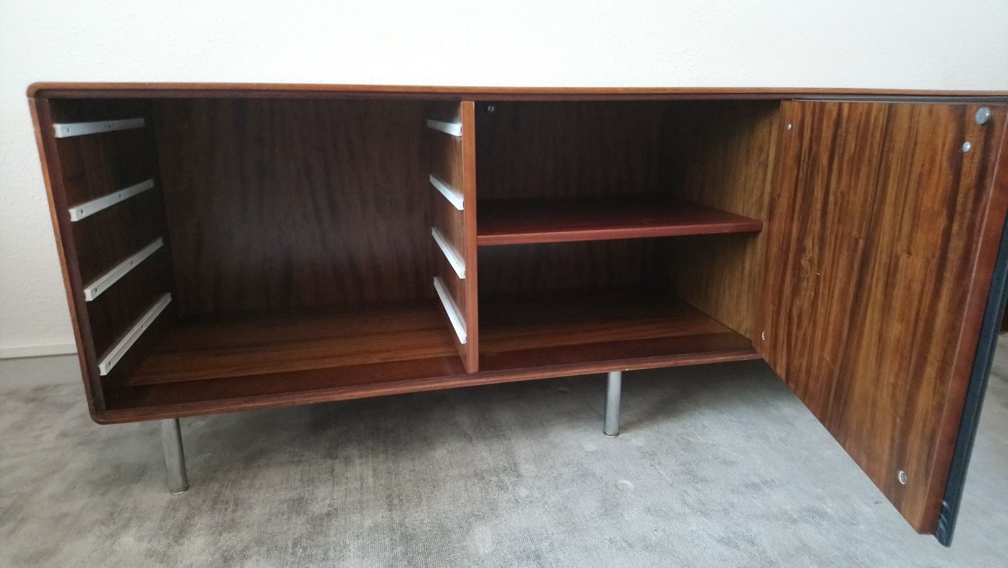 Rare row of wood and leatherette of the 60s 70s
