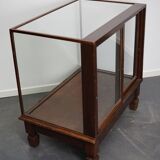 Shop window early 20th century