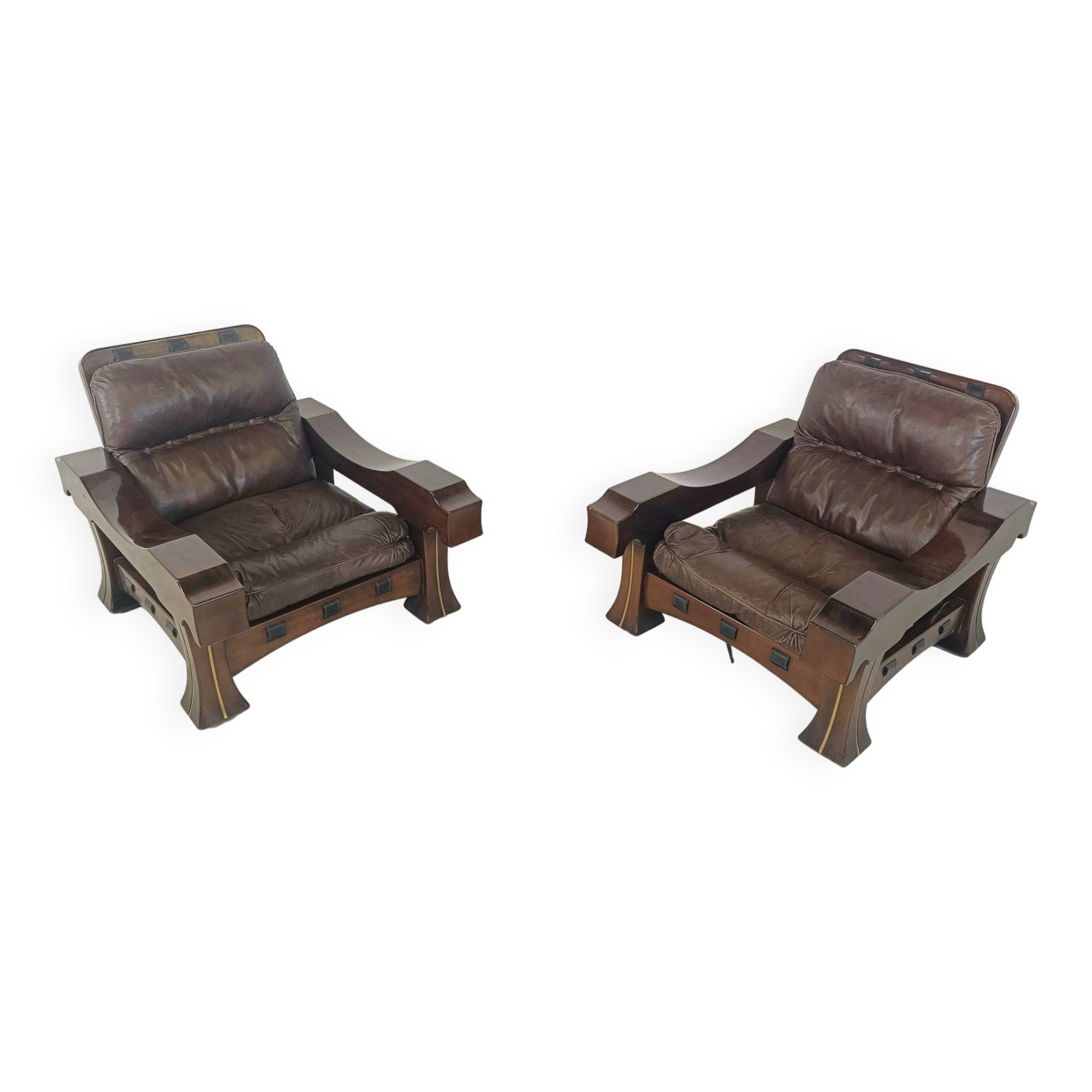 Paire de fauteuils modèle Ussaro par Luciano Frigerio, 1960
