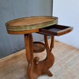 Mahogany gueridon with swan motif