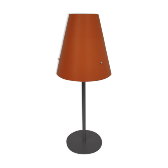 Manade cosy orange lamp