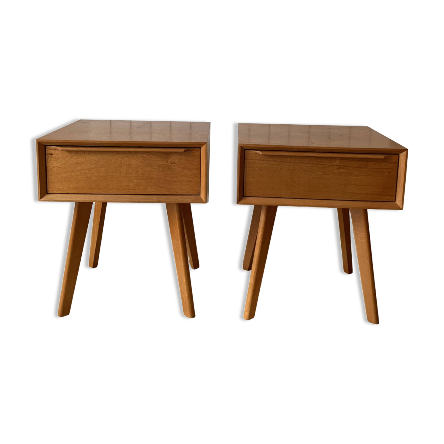 Pair of Scandinavian style nightstands