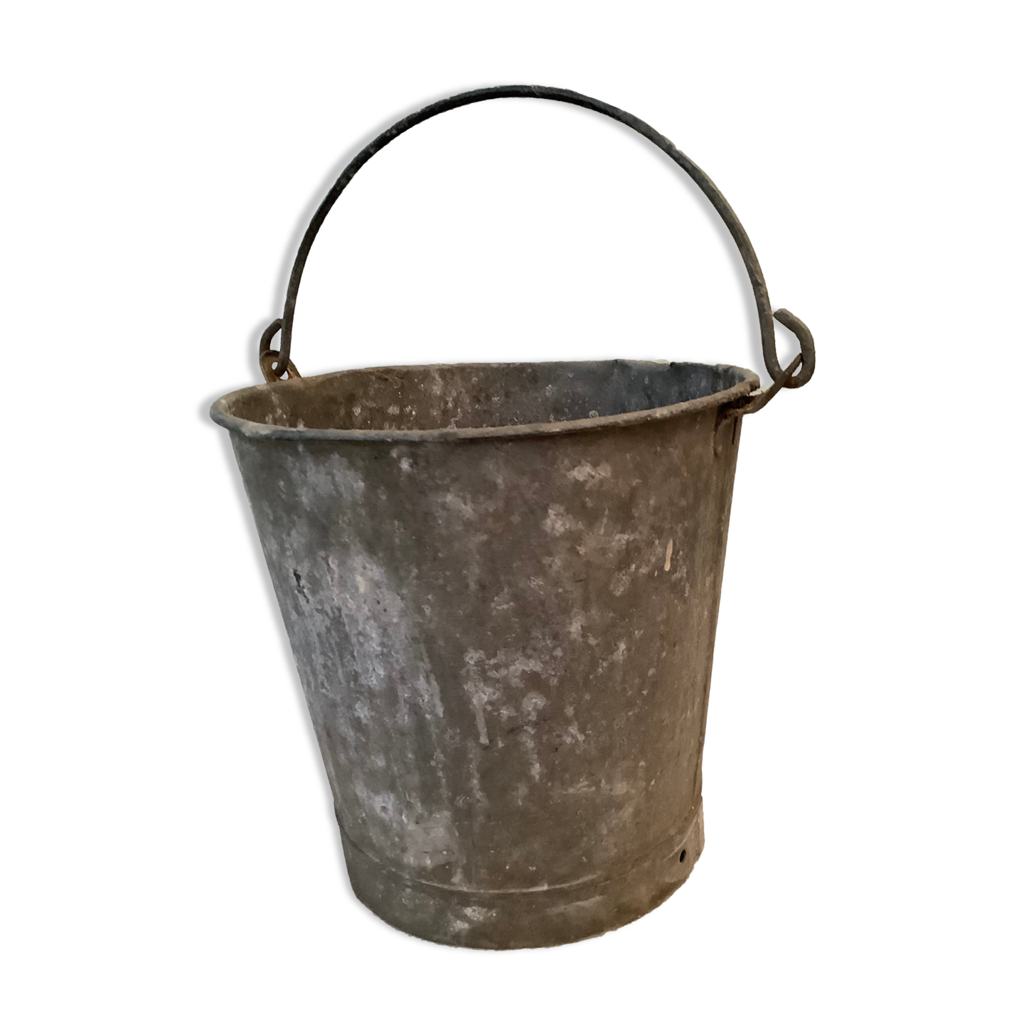Galvanized well bucket with handle / vintage 50s