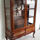 Old showcase