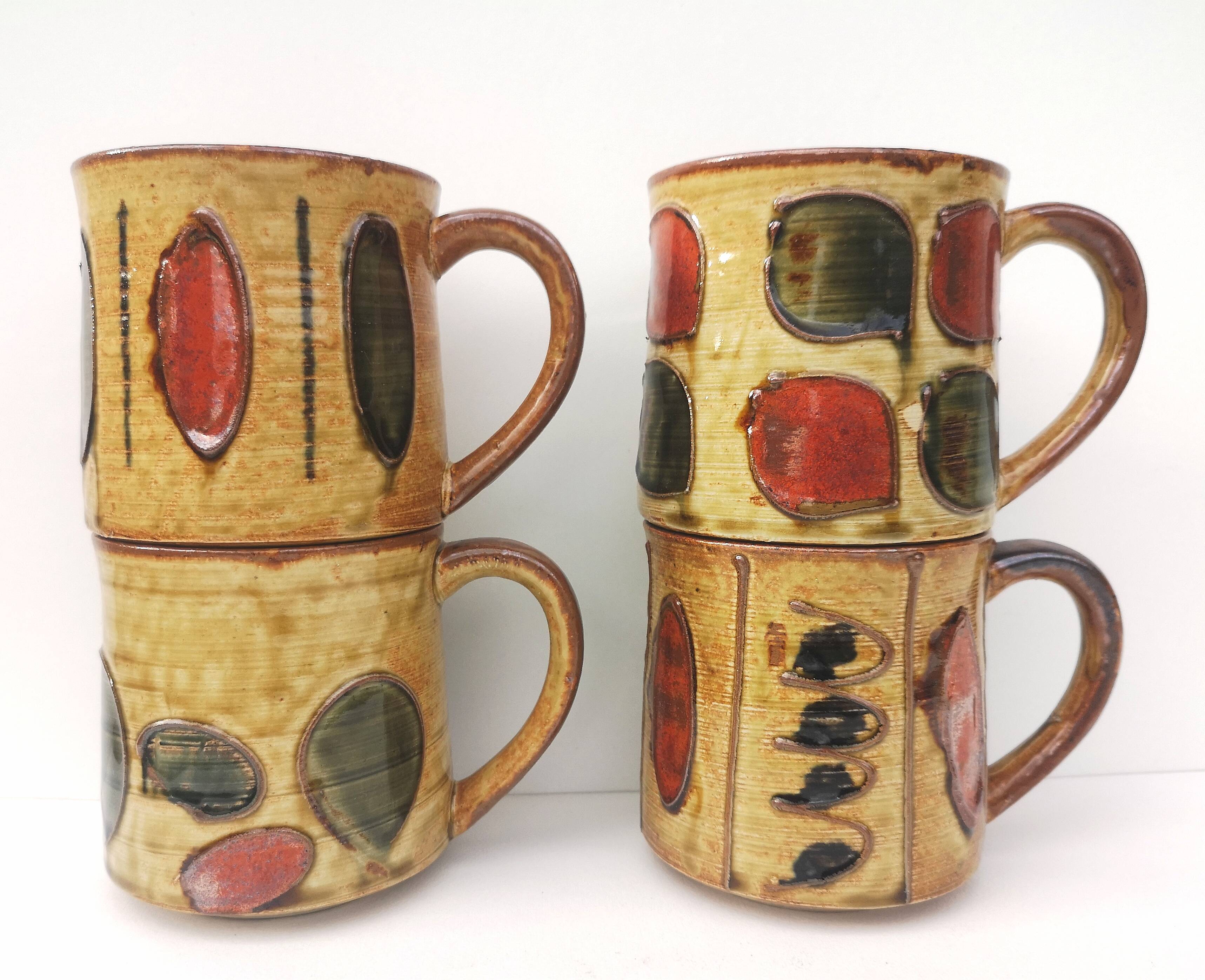Vintage enameled ceramic mugs - Set of 4