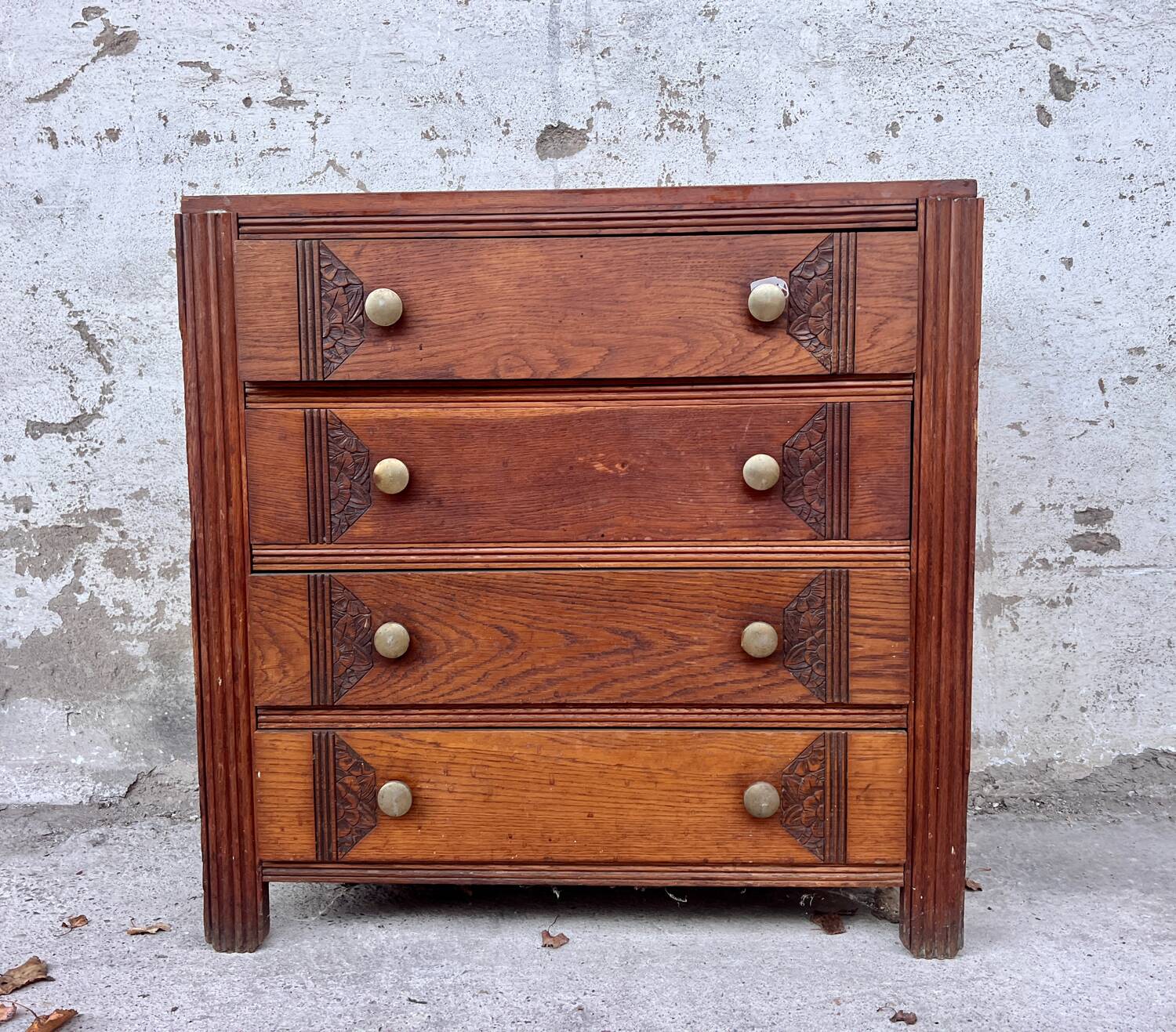 Art Deco chest of drawers