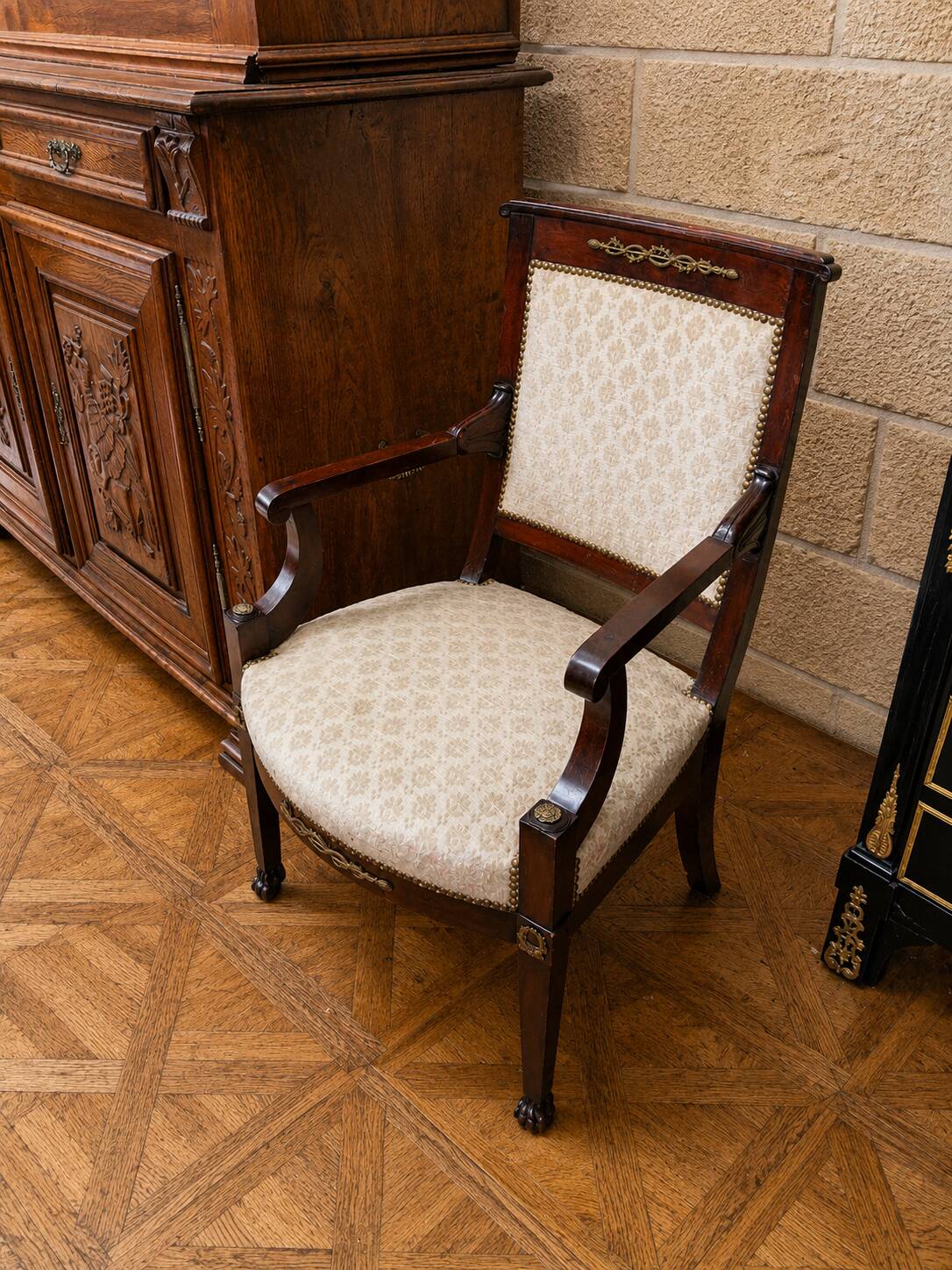 Paire de fauteuils d'époque Empire, réalisée en acajou