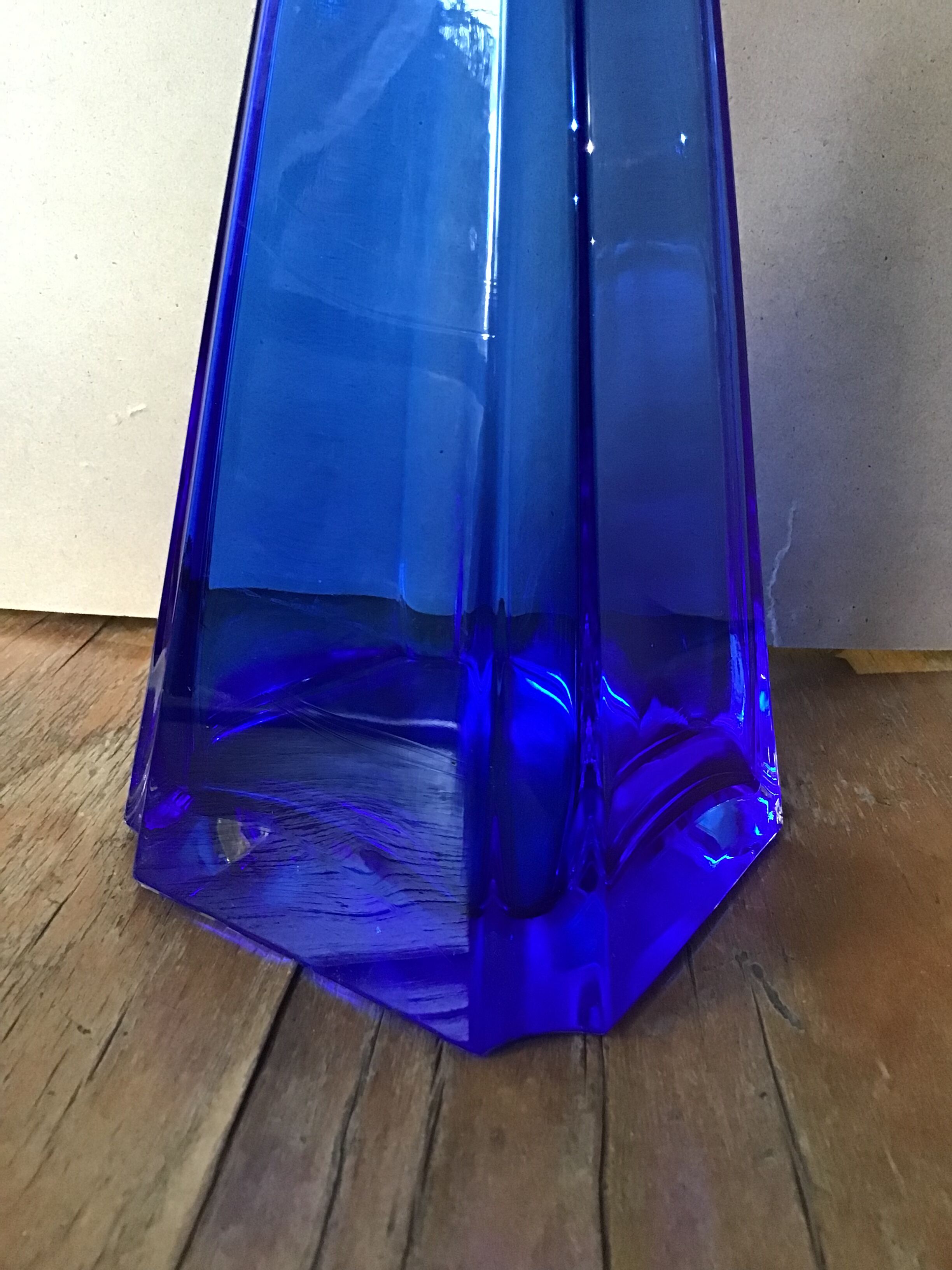 Large decanter