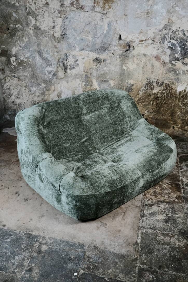 Canapé 2 places compact Ligne Roset, France, 1970s