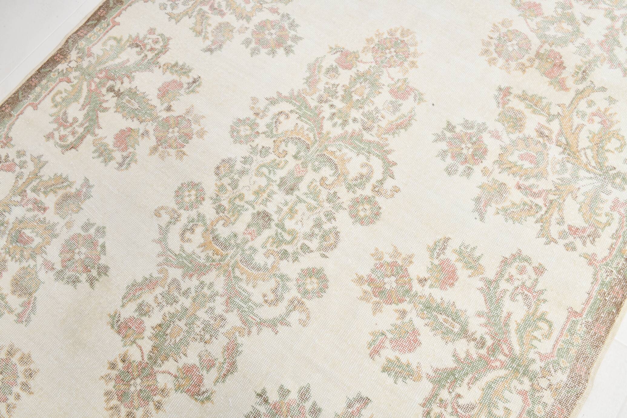 6x11 Beige & Cream Oriental Floral Pattern Vintage Rug, 189x329Cm