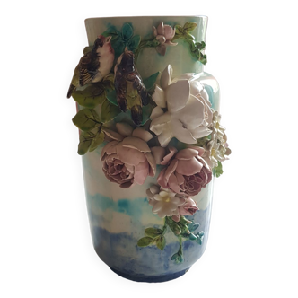 Slip vase