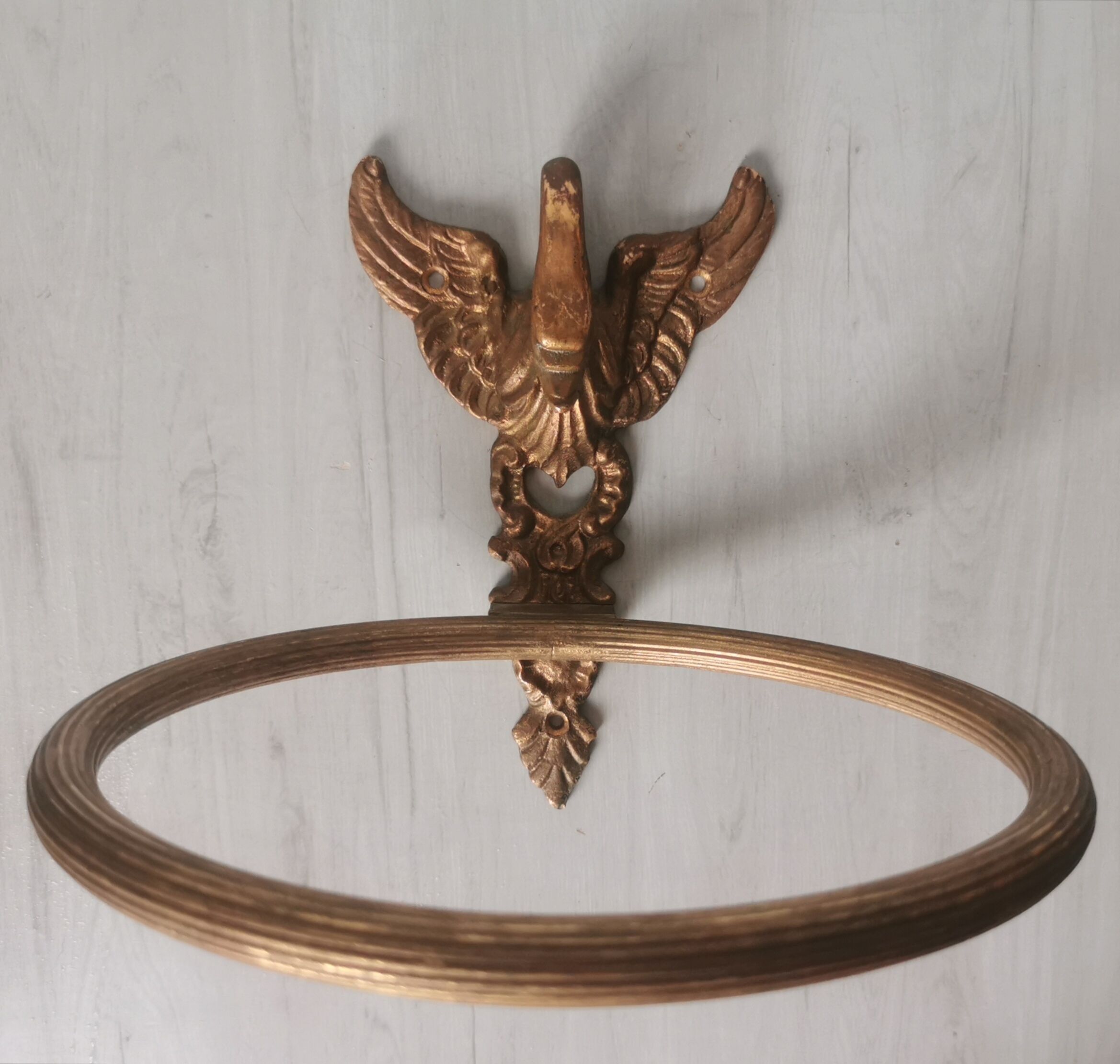 Brass swan head towel rack