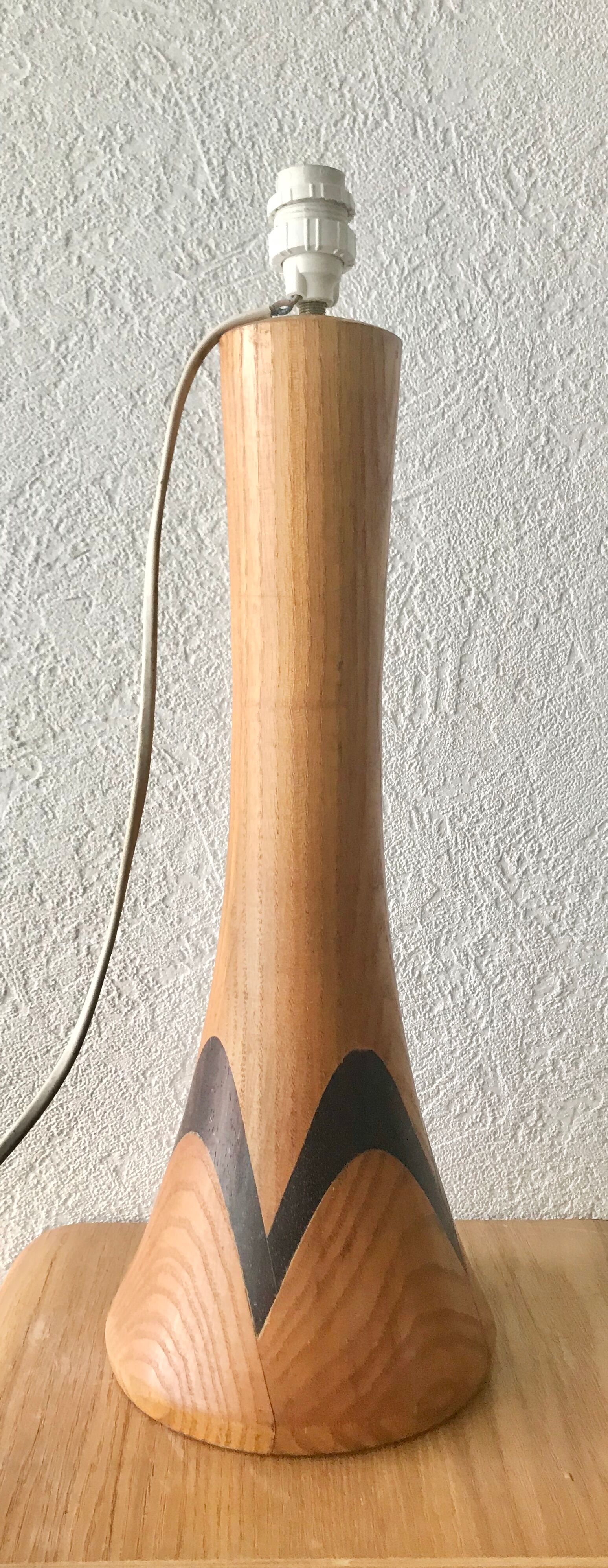 Wooden lamp foot