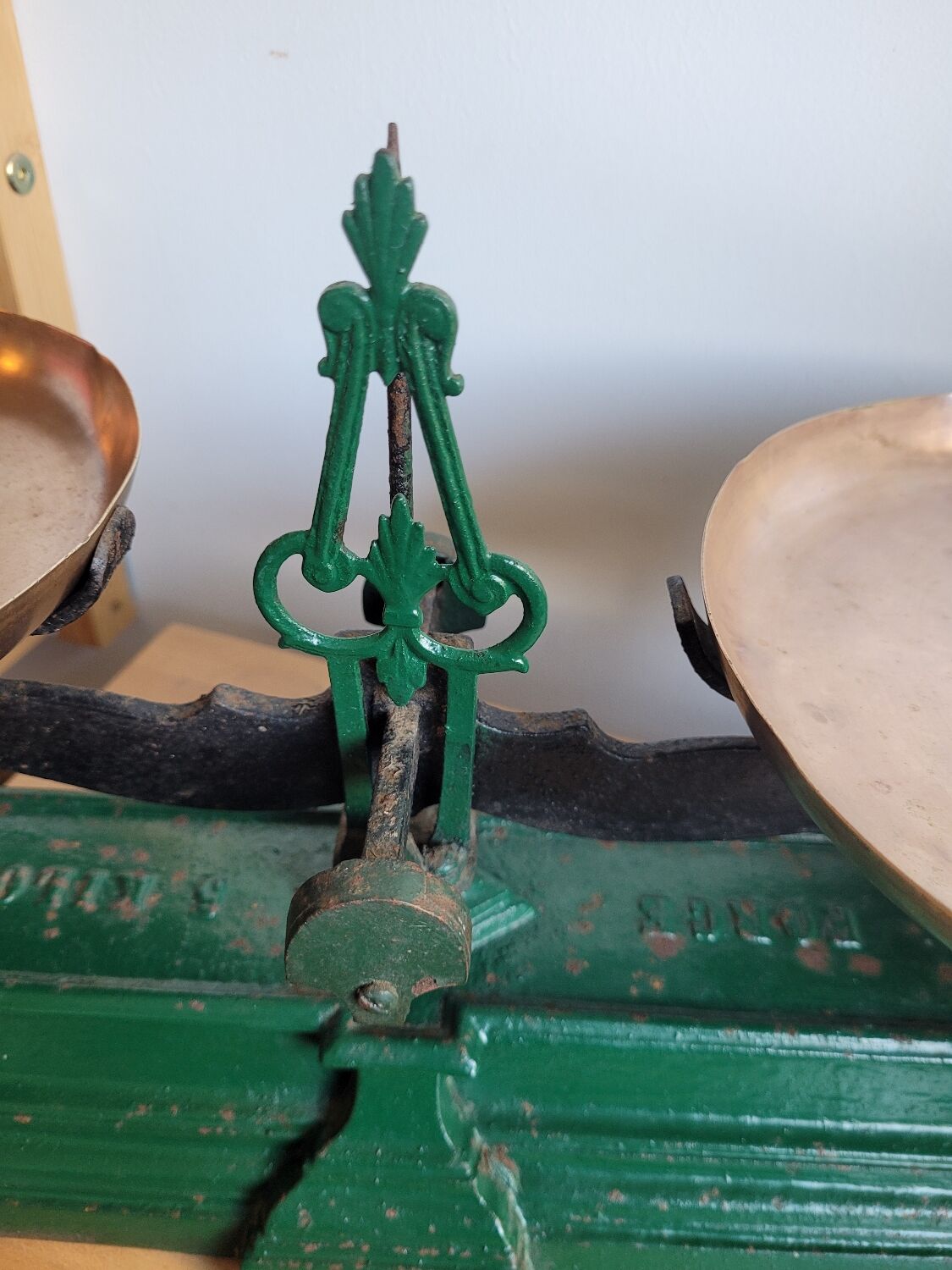 Cast iron scales and copper trays